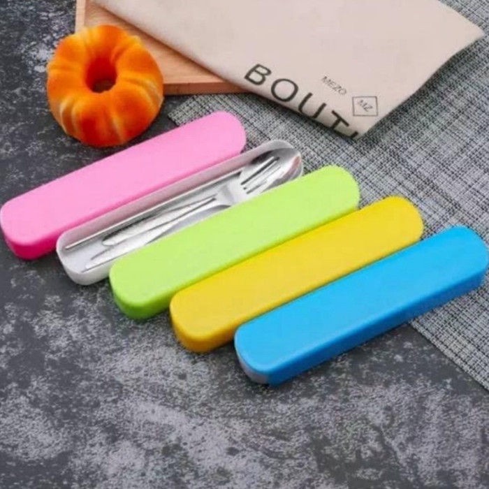 Set Alat Makan Box Cutlery Stainles Stell Sendok Garpu Sumpit