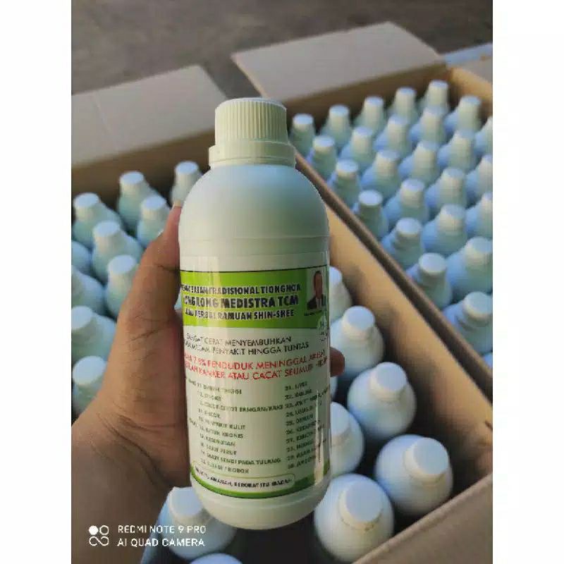 

[Whispers] "OBAT TRADISIONAL TIONGHOA HONGKONG MEDISTRA TCM 500 ml