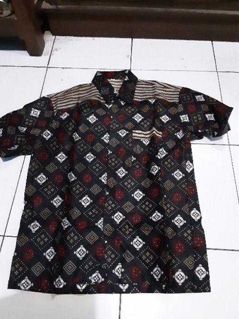 Kemeja Batik Pria Motif Abas