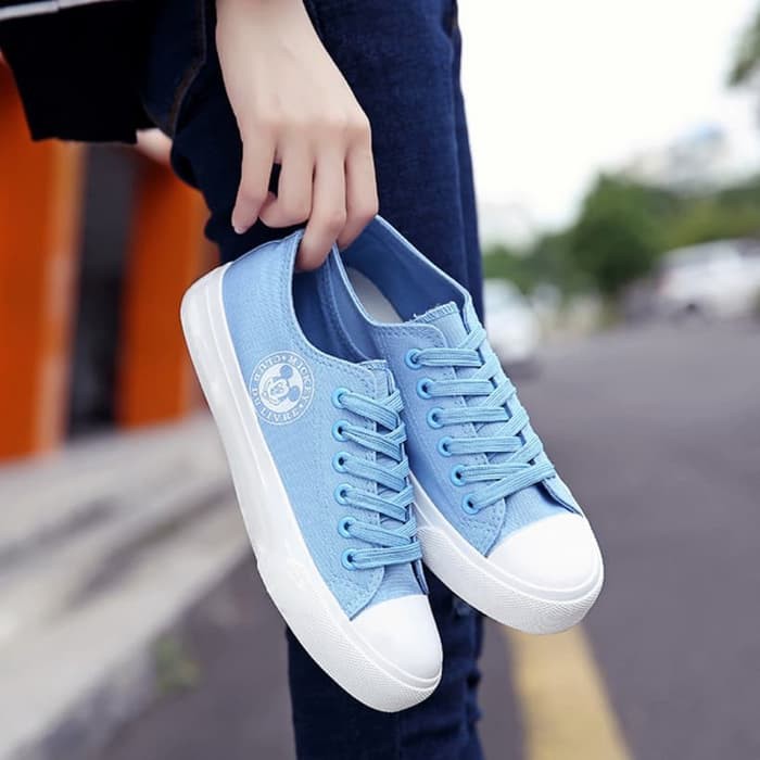 YS07 SEPATU FASHION CEWEK WANITA LEVIS CASUAL TRENDY MODIS SEKOLAH
