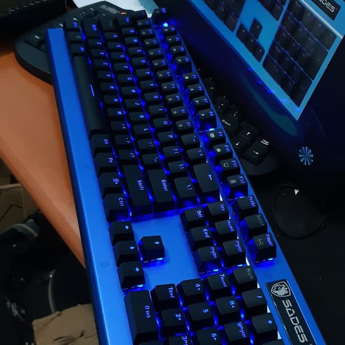 Sades Sickle RGB Mechanical Keyboard Gaming Red And Blue Switch