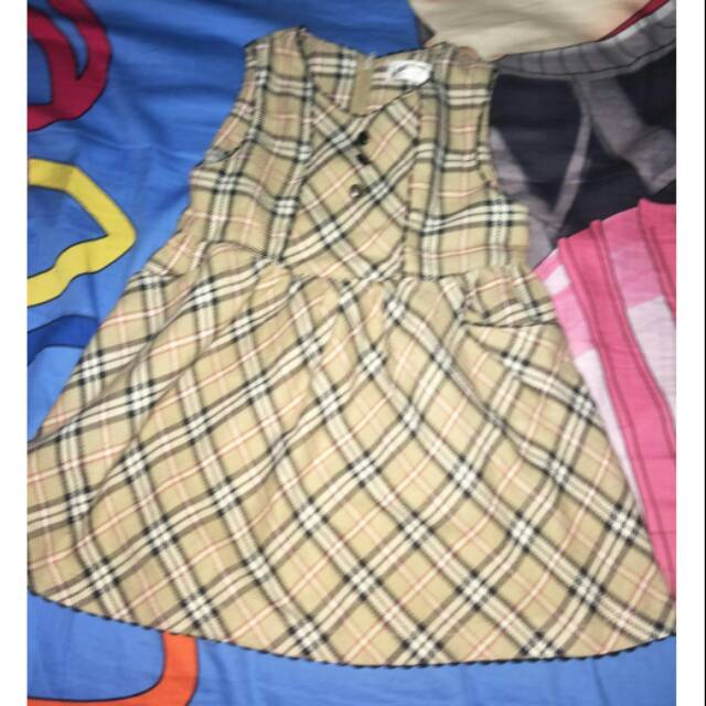 Preloved dress burberry anak