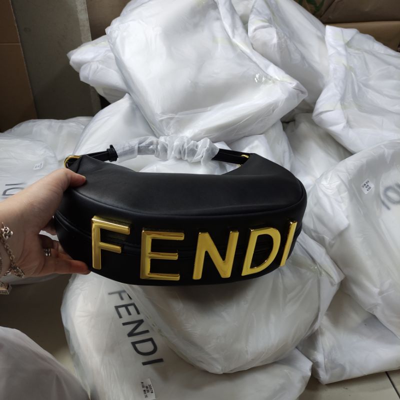 Fendigraphy Shoulder Hobo Bag/Fendi Halfmoon