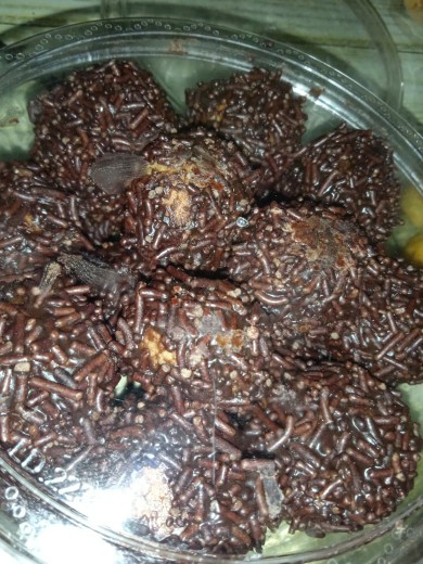 Kemeja Batik Lengan Panjang Slimfit Garuda Maroon Ory Suffa