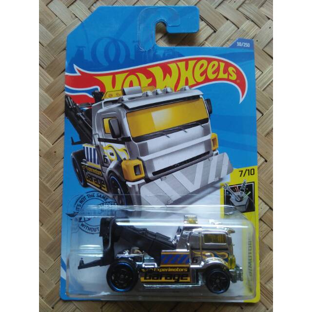 Hot Wheels HEAVY HITCHER Crome EXPERIMOTORS