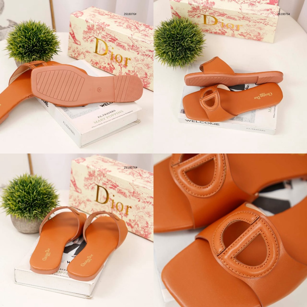 CD X LV D-Club Mule Flat Sandal Z618076