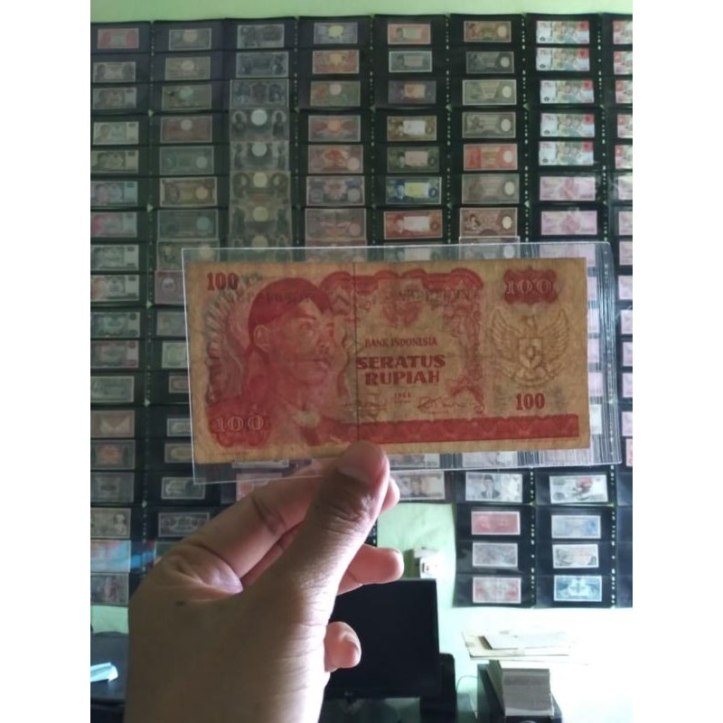uang kuno 100 soedirman 1968