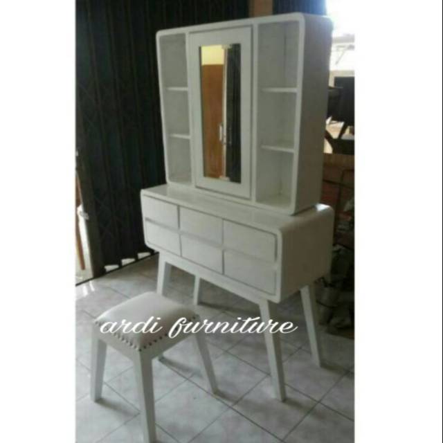 Tolet warna duco,meja rias minimalis bahan kayu jati meubel jepara