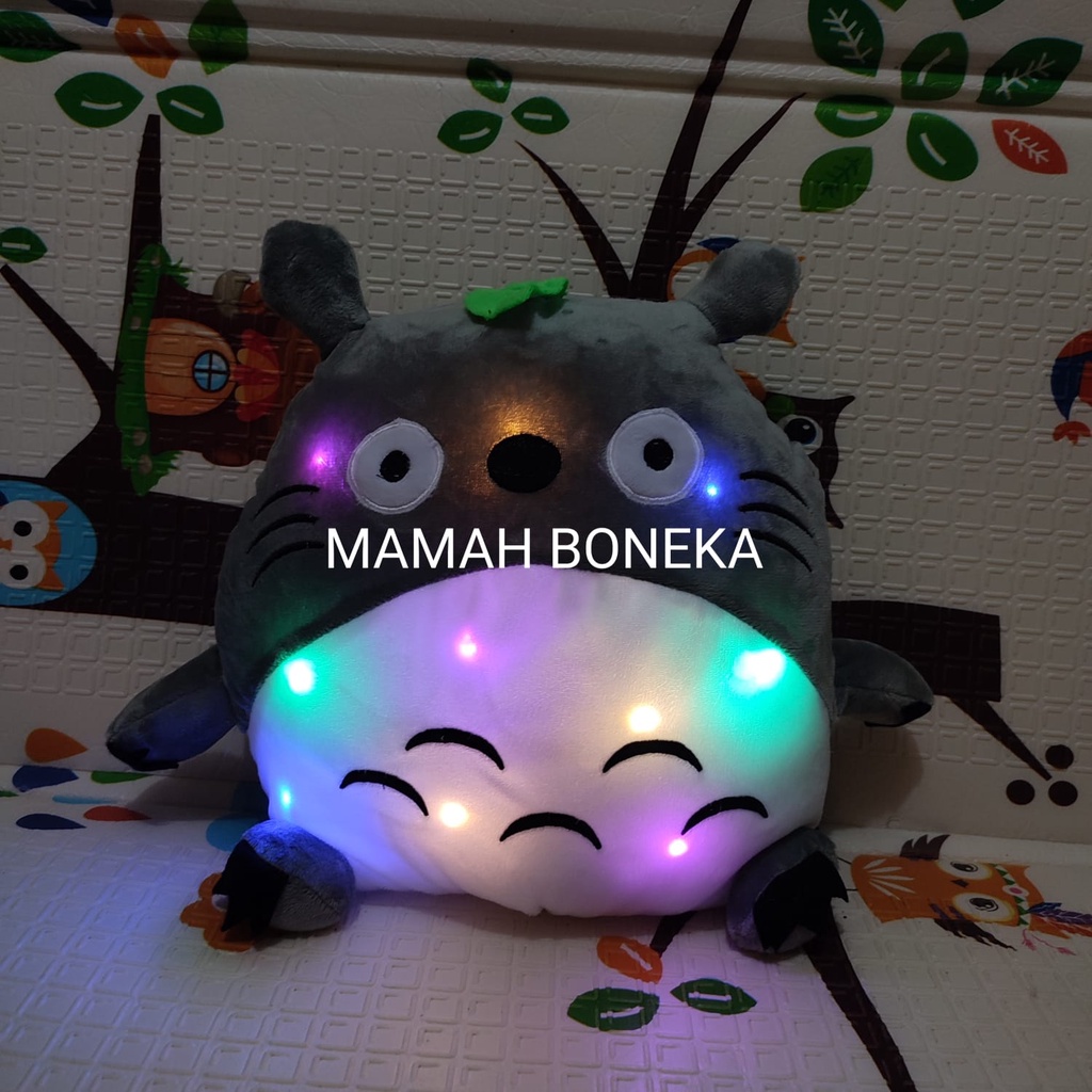 Boneka Totoro / Bantal Totoro Anime Lucu imut dan Gemesin size 30 cm Bisa Nyala Ada Lampu Led nya Mainan Boneka Bantal Tidur/Bantal Sofa