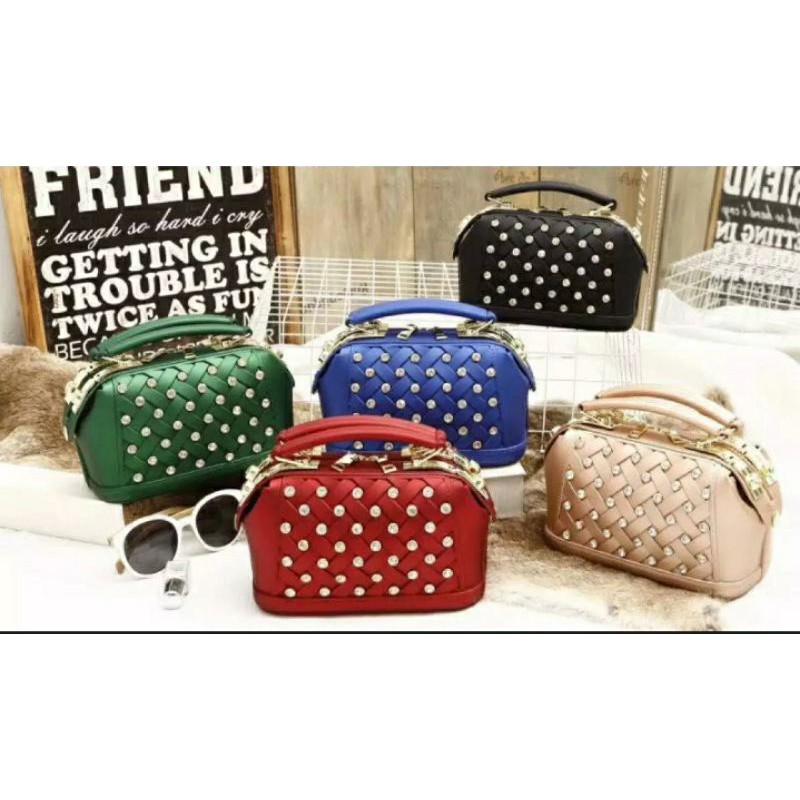 TAS SELEMPANG DOCTOR STUD DIAMOND JELLY MATTE DSD22D TERMURAH & TERLARIS