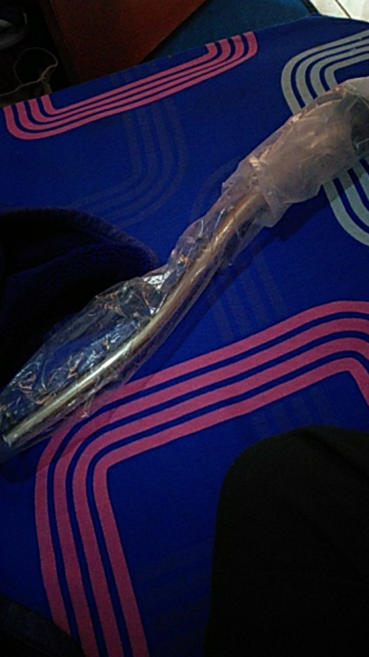 Belalai Atau Suling Dinding 40cm 12 Titik Import