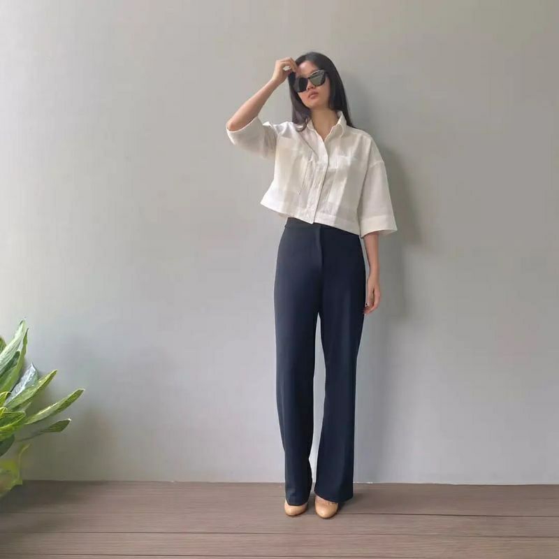 Vira Kemeja Crop Linen Pocket OverSize Shirt Linen Atasan Wanita Jumbo Terbaru Modern Terlaris