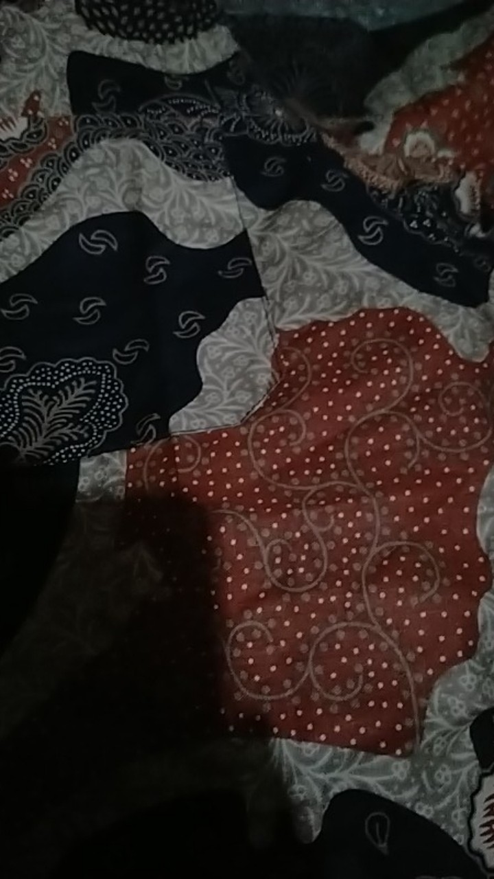 Bisa Pisah Batik Couple Keluarga Sania Ruffle Ori Ndoro Jowi Termurah