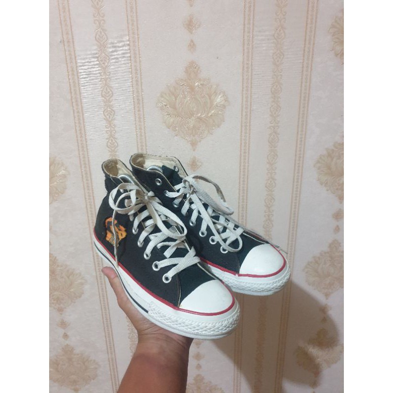 Converse second original