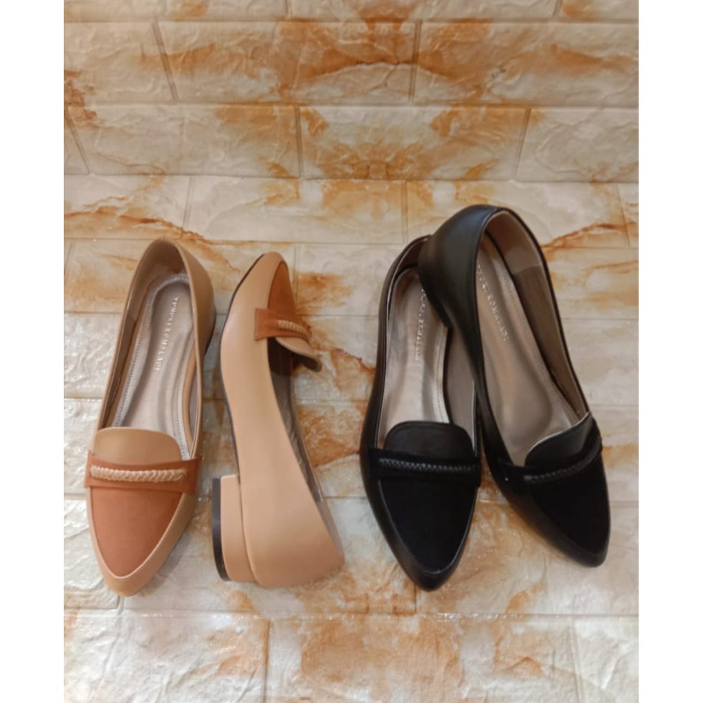 Yongki Komaladi Sepatu Kerja Wanita Pantofel - YKP-03