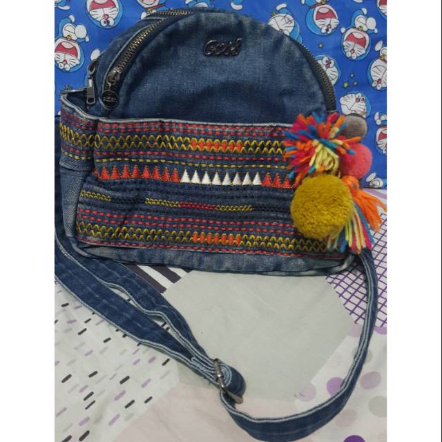 Preloved tas gosh jeans pompom