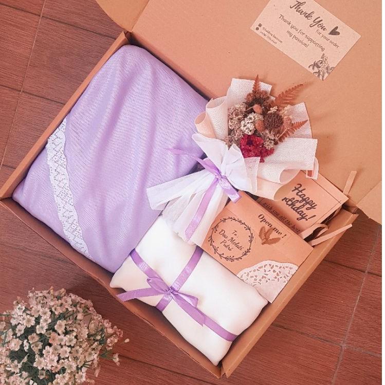 

[KODE 67HOW] Hampers Mukena / Hampers Hijab / Mukena Travel / Mukena Renda / Hampers Buket