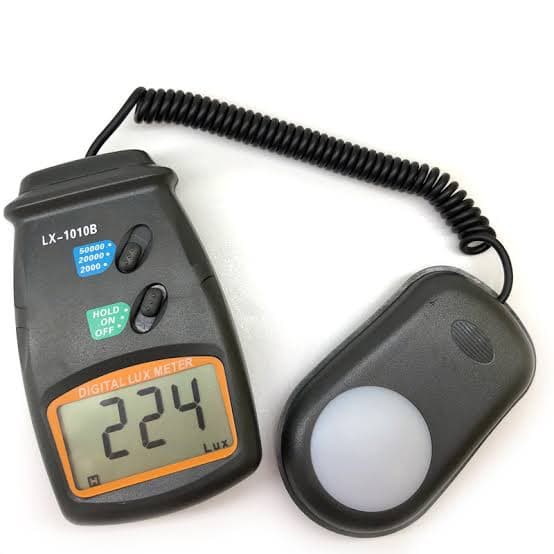 Digital lux meter