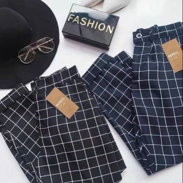 CELANA KOTAK Fashion Wanita CELANA Shopee Indonesia CELANA KOTAK Fashion Wanita CELANA Shopee Indonesia