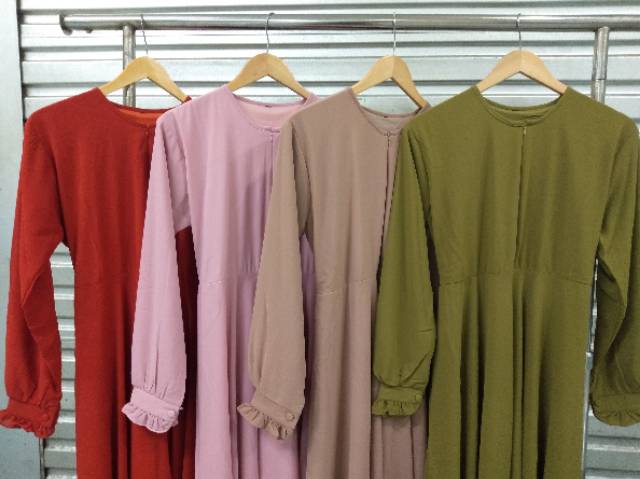 GAMIS CERUTY POLOS(HANYA GAMIS)(free Bros cantik setiap pembelian 2pcs gamis)