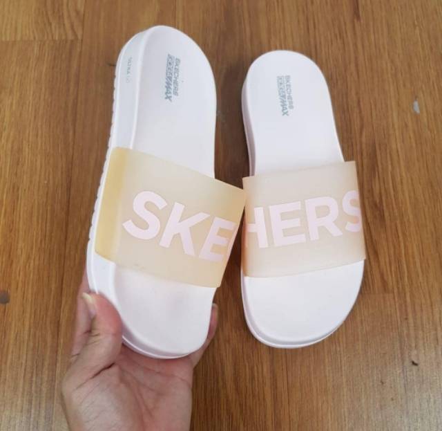 SKECHERS Sandal slide ULTRA GO woman /Skechers wanita