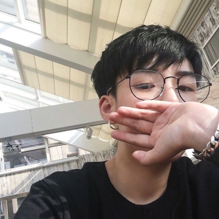 Kacamata Oval Korea Pria Wanita