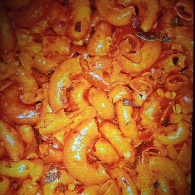 

makaroni pedas daun jeruk