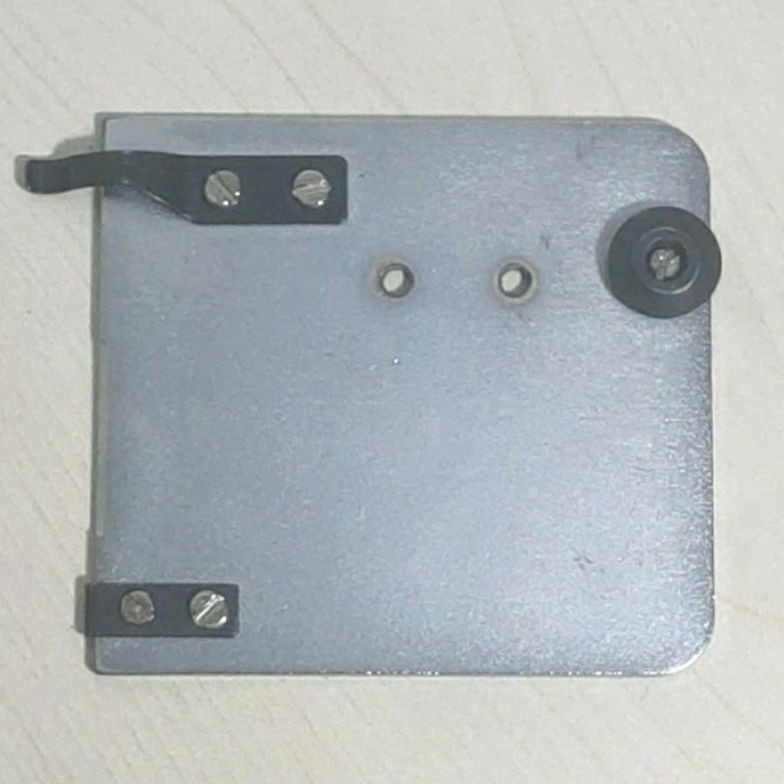 Plat Tarik MH380 Kanan B1108-380-BAO / Mesin Jahit MH Rantai