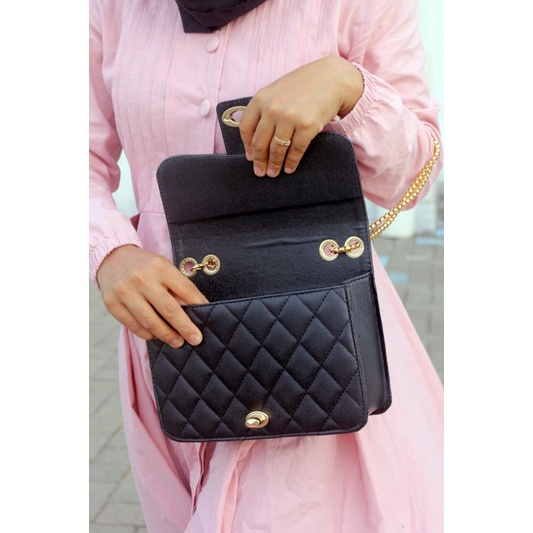 NAISA Bag- Tas Selempang Wanita Slingbag Shoulder bag Rantai Ulir Casual Trendy