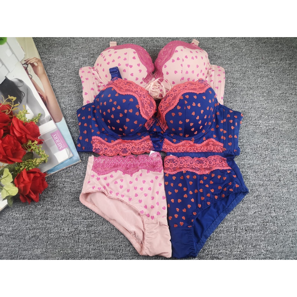 BRA / BH WANITA  Q-07 1 SET + CD SIZE 32-36 ADA KAWAT BUSA SEDANG