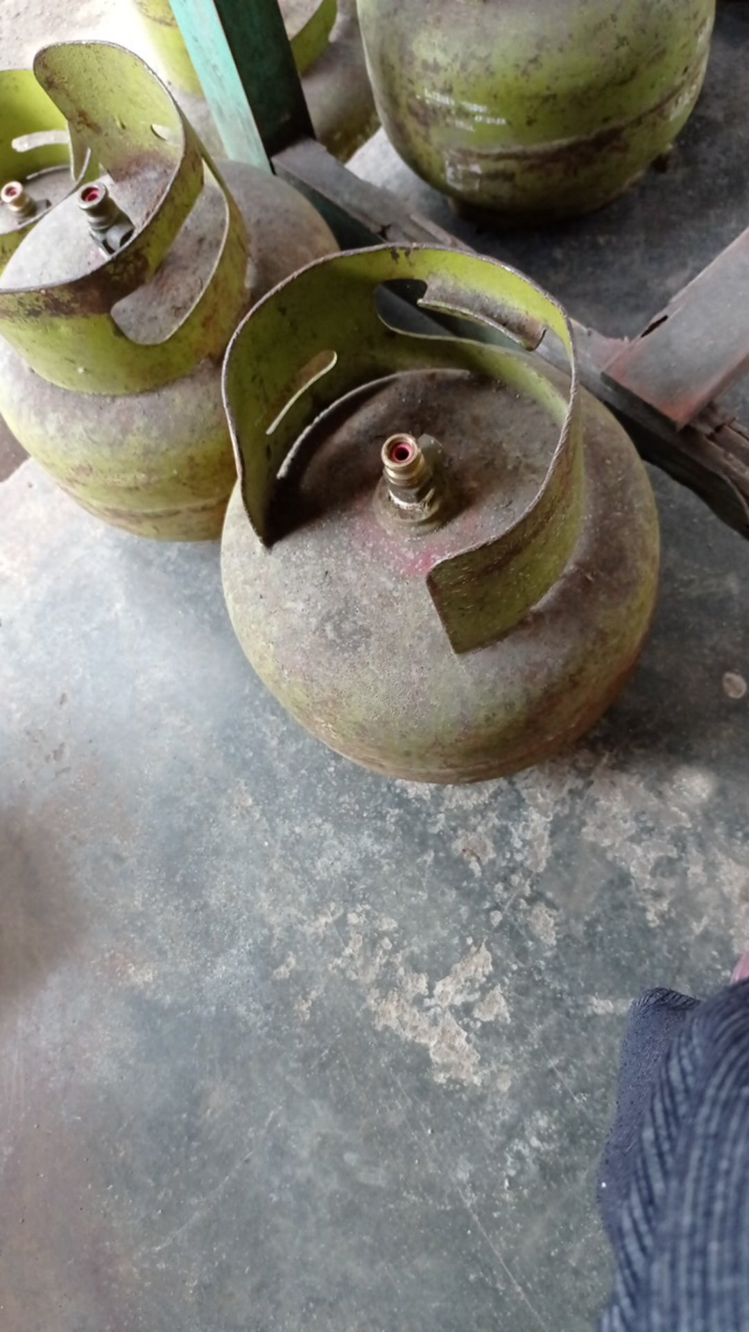 Kain Tile Dot / Tile Bintik / Tile Polkadot & Snow