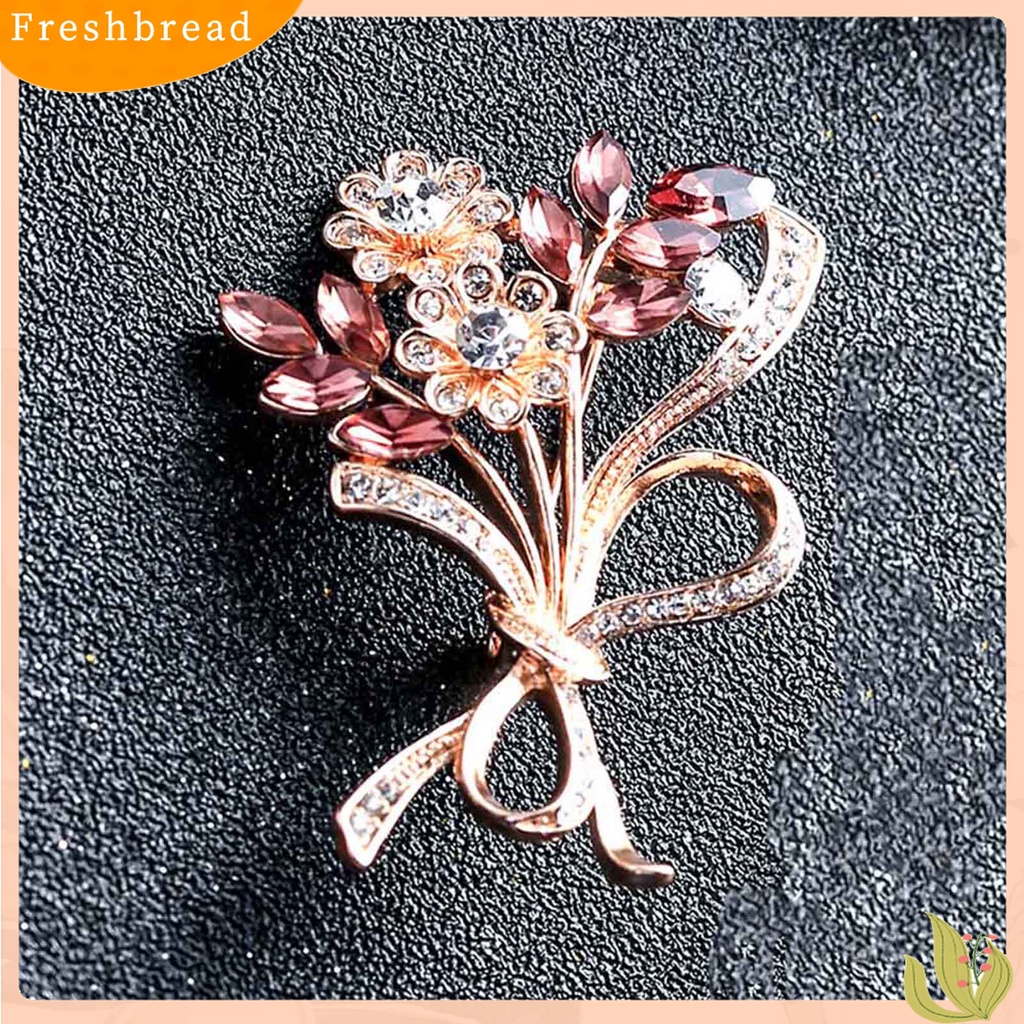 [ TERLARIS]Brooch Flower Shape Rhinestone Design Alloy Women Fashion Brooch Pin for Bouquet