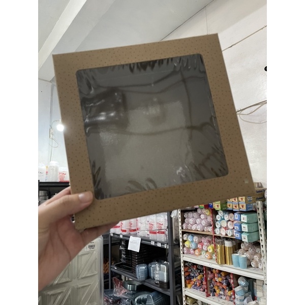 

Kotak Caesar Lux Ukuran 20x20x7 22x22x7 per 5pcs