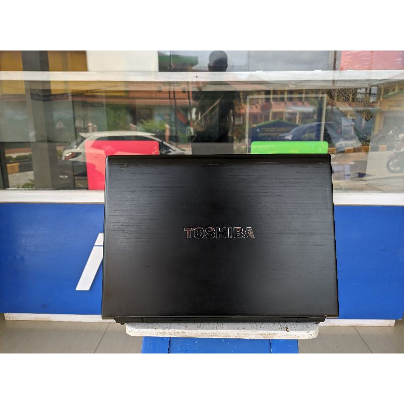 Toshiba Portege R830 Core i5 Ram 8gb