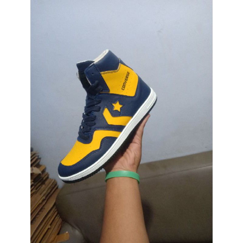 SEPATU CONVERSE BOOT RETRO/SEPATU SNEKERS PRIA/SEPATU BASKET
