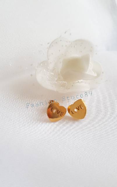 Anting Tusuk L. O. V. E import titanium gold white Antikarat import elegant simple