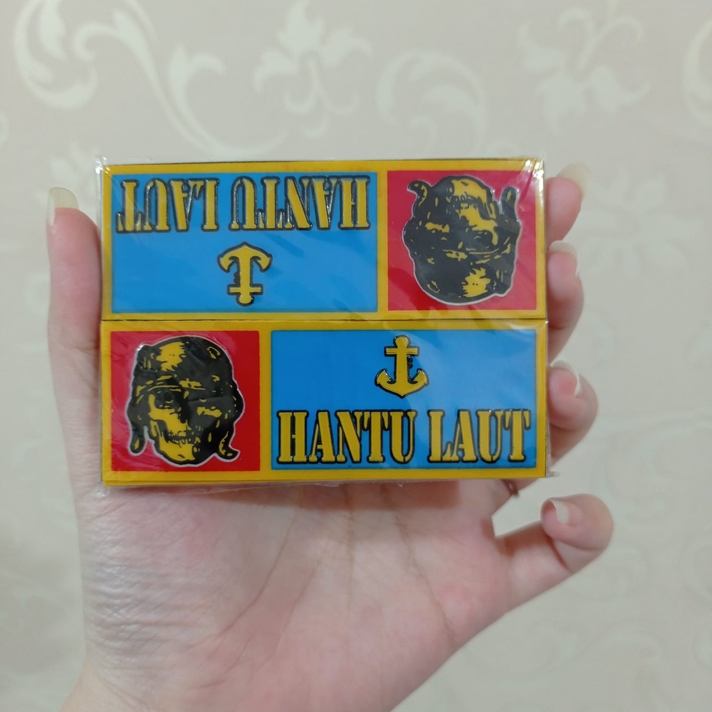 Sticker Hantu Laut