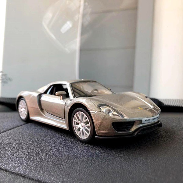 PORSCHE 918 Parfume Pewangi Pengharum Mobil Parfum Pajangan Miniatur Diecast Mobil