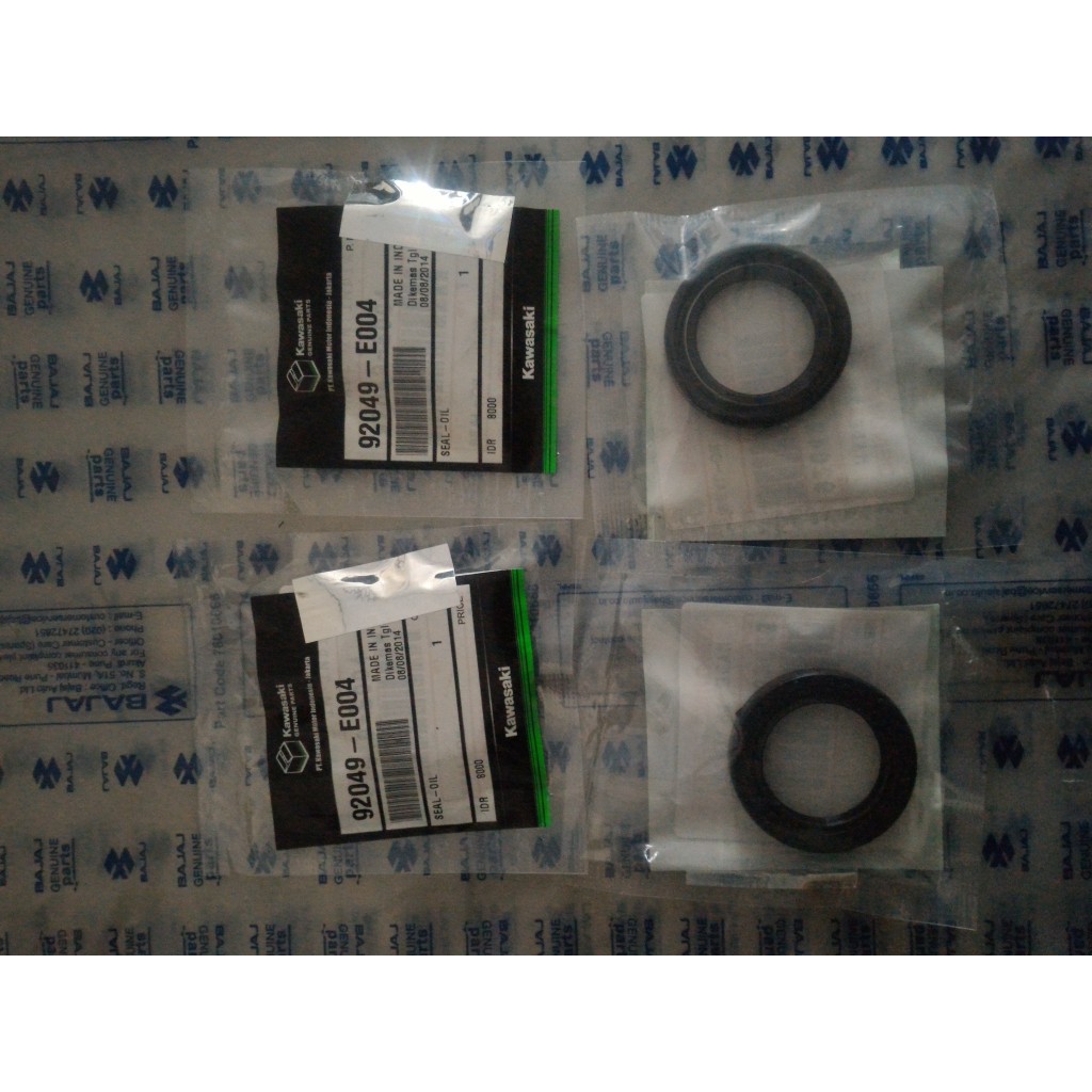 SEAL GEAR DEPAN KAWASAKI PULSAR 200NS BAJAJ 200NS PULSAR 200NS BR200