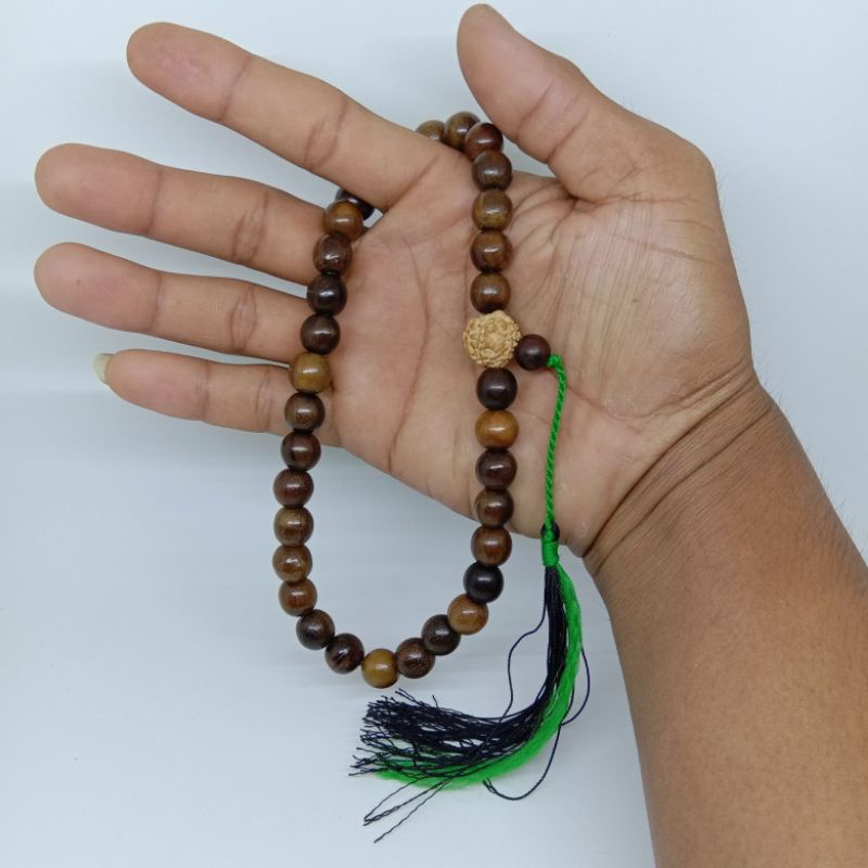 Tasbih Gaharu Super 33 Butir / Tasbih Kayu Gaharu Wangi 10mm / Tasbih Gaharu Asli