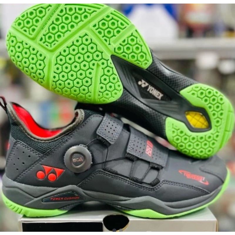 Sepatu Badminton Yonex SHB BOA 88D hitam