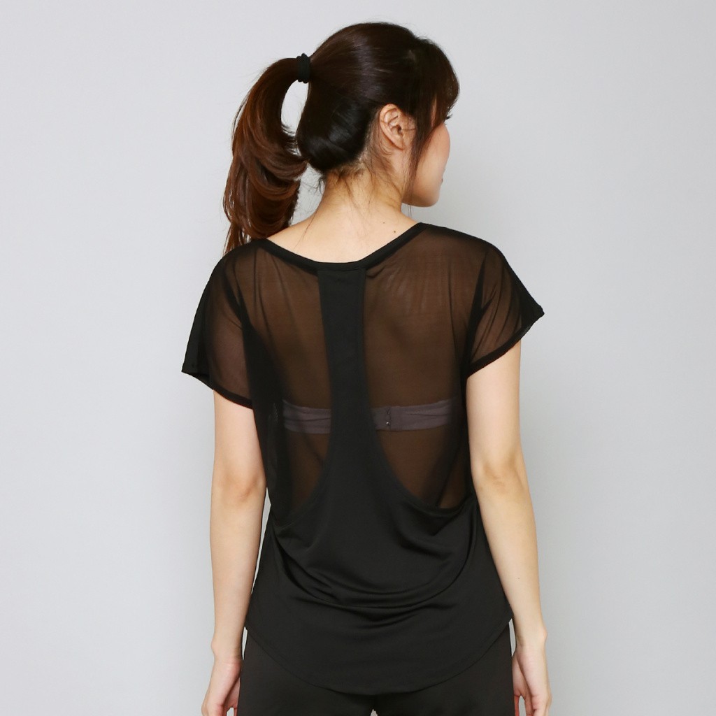 COD BAJU  OLAHRAGA  WANITA  MODEL JARING BELAKANG KAOS   COD BAJU  OLAHRAGA  WANITA  MODEL JARING BELAKANG KAOS