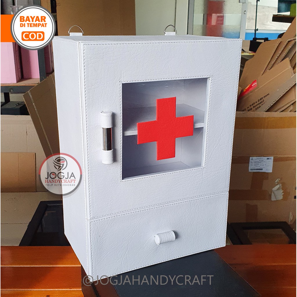 Exclusive - Kotak Tempat Obat P3K Dinding PU Leather