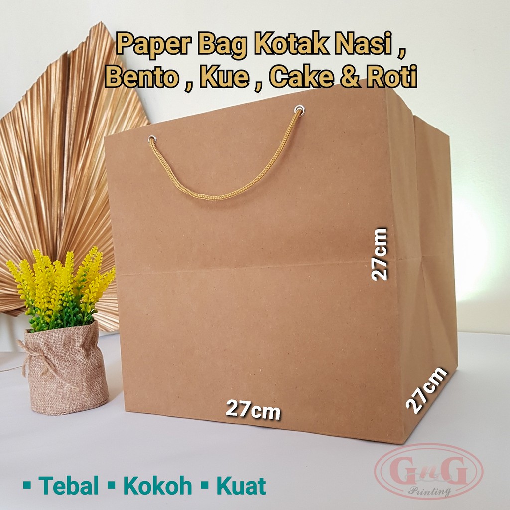 

Paper Bag Tebal Kotak Nasi / Bento / Kue / Cake / Roti / Uk. 27x27x27