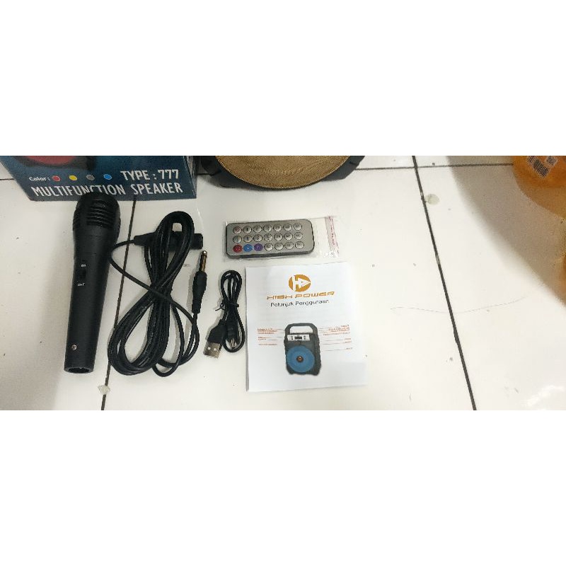 speaker bluetooth mp3 karaoke high power 777 ( B ) + mic +remotI