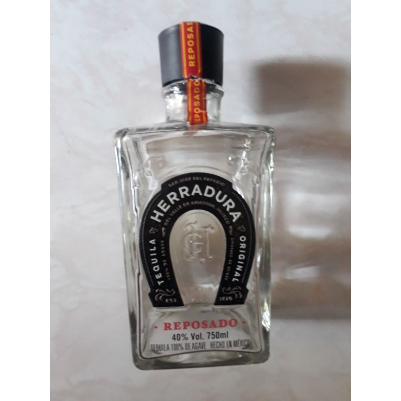 Botol kosong miras Tequila Heradura Reposado import unik