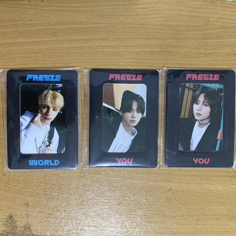 POB WEVERSE TXT ALBUM THE CHAOS CHAPTER : FREEZE (HEUNINGKAI, YEONJUN, BEOMGYU) FRAME MAGNET