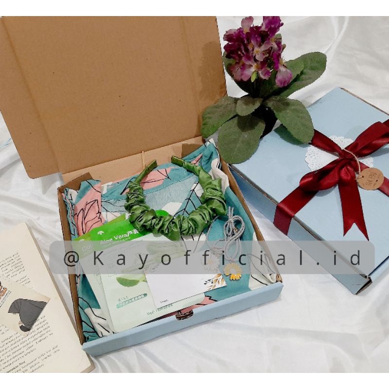 

HAMPERS PREMIUM HOMEDRESS SEMATA KAKI / HAMPERS DASTER SEMATA KAKI /HAMPERS HOMEDRESS KEKINIAN / HAMPERS PREMIUM HOMEDRESS