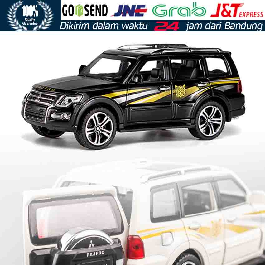 Scale 1/32 Diecast Miniatur Mobil MITSUBISHI PAJERO SPORT