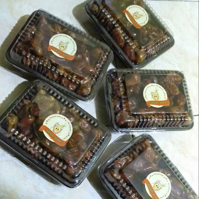

Kurma Khalas